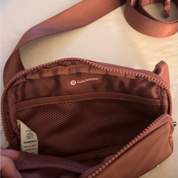 lululemon athletica Deep Mauve Pink Bag - Picture 6 of 7
